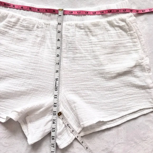 L.L. BEAN White Cloud Gauze High Rise Cover-Up Shorts--NWT--L - Picture 12 of 12